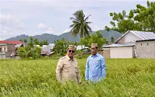 Presiden Prabowo Tinjau Teknologi Pertanian Modern di PENAS XVII Gorontalo, Optimistis Indonesia Jadi Lumbung Pangan Dunia