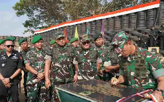 Tingkatkan Profesionalisme Prajurit, Pangdam Kasuari Resmikan Fasilitas Baru Yonif 762/VYS