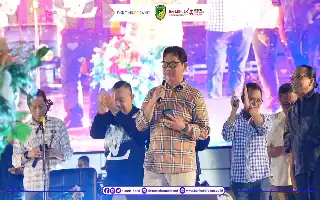 Semarak HUT ke-76 Barito Utara: Ribuan Warga Muara Teweh Bernostalgia Bersama Deddy Dhukun dan Mus Mujiono