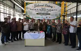 Menteri PPN Apresiasi Inovasi Teknologi Hijau Kelapa Sawit SPOT di INSTIPER Yogyakarta